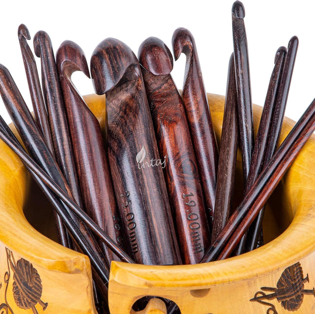 Handcrafted Wooden Crochet Hook Set – Rosewood, Size Engraved, Ideal for Knitting & Crocheting – Suitable for Yarn Enthusiasts – Set of 15 (3.5mm-25mm)