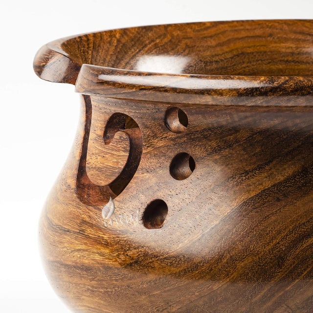 Handcrafted Wooden Yarn Bowl – Ideal for Knitting & Crocheting, Perfect for Storage and Organization – Suitable for Yarn Lovers – Gift Ready