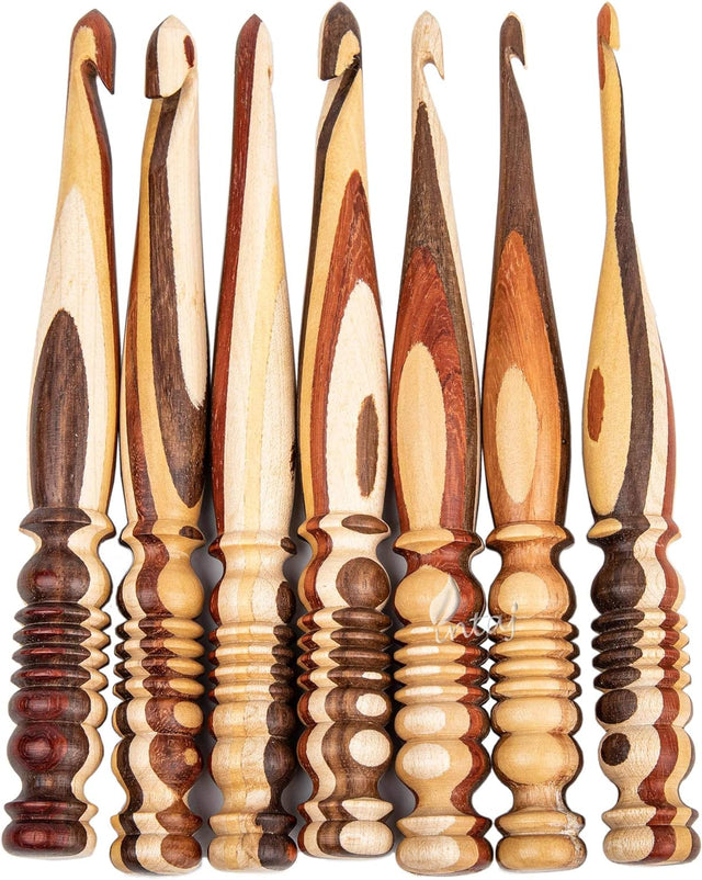 4.00mm Handmade Maple Wood Crochet Hook, Wooden Yarn Hook